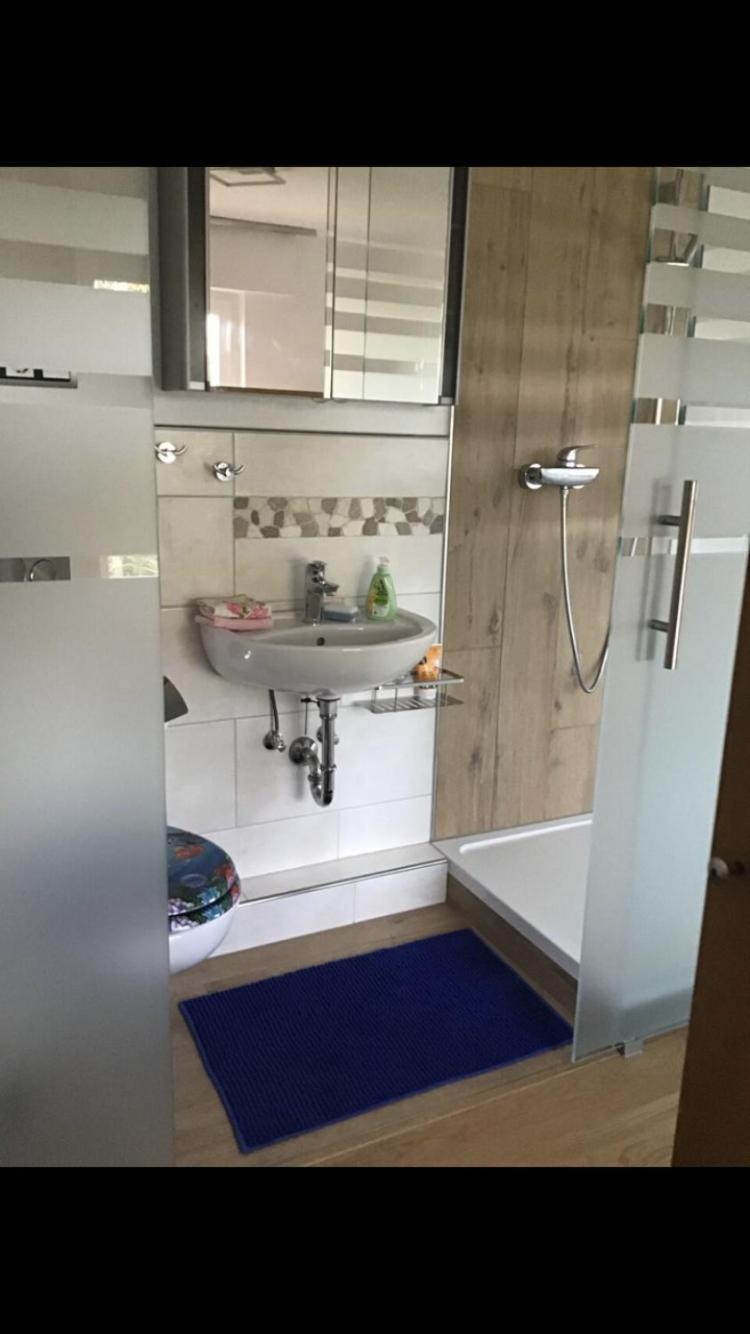 Aussichtszimmer Mit Modernem Glasbad Und Balkon Koblenz  Bagian luar foto